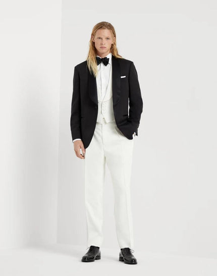 White Silk Sleveless Jacket